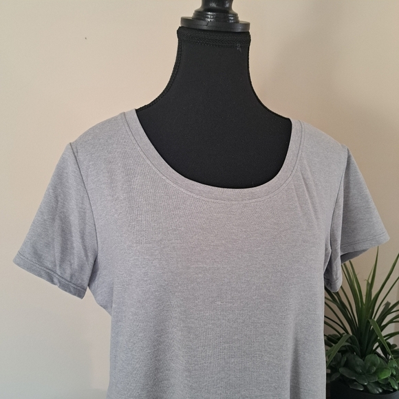 Head Active Short Sleeved Tee Women's Large Grey Workout Top NWT - Picture 5 of 10